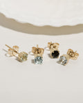 Round Studs